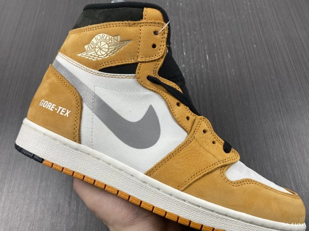 DB2889-700 Light Jordan High 1 Curry Element Gore-Tex 0627